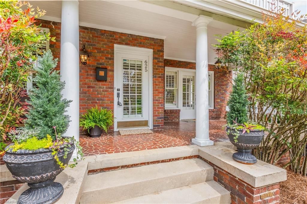 625 S Green Street, Winston-Salem, NC 27101 Main Photo