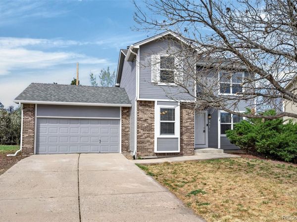 987 W Briarwood Avenue, Littleton, CO 80120