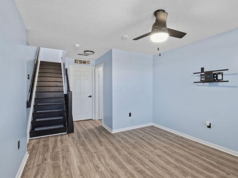 6530 Crab Apple Drive , Unit B, Canal Winchester, OH 43110 Photo 10