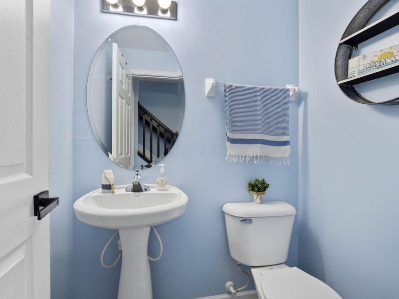 6530 Crab Apple Drive , Unit B, Canal Winchester, OH 43110 Photo 11