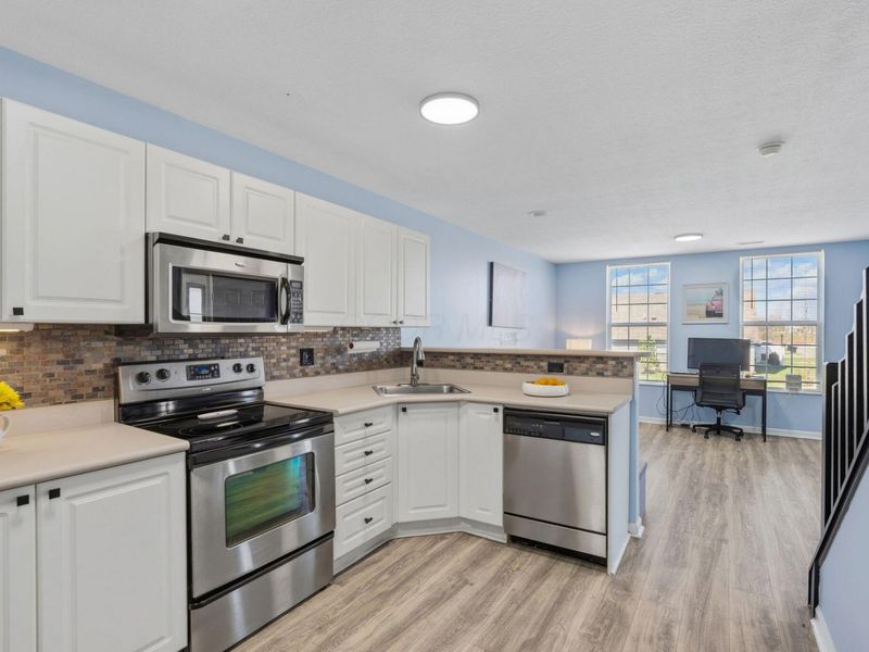 6530 Crab Apple Drive , Unit B, Canal Winchester, OH 43110 Photo 6