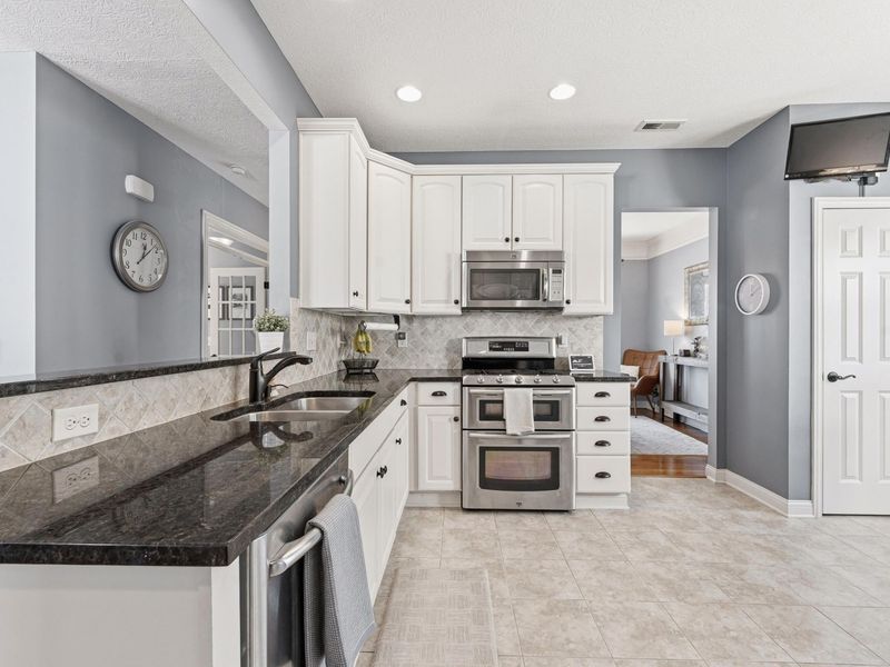 4447 Pebble Beach Drive, Grove City, OH 43123 Photo 16