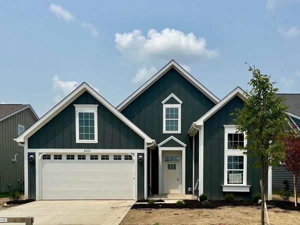 8920 Coe Drive, Plain City, OH 43064