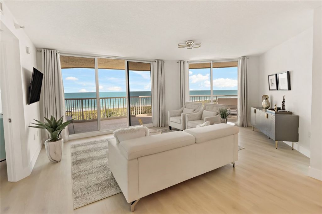 5051 N Highway A1a, Unit 8-2, Hutchinson Island, FL 34949 Photo