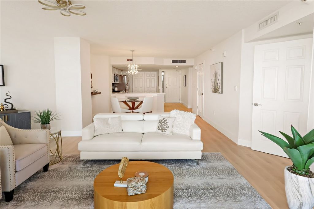 5051 N Highway A1a, Unit 8-2, Hutchinson Island, FL 34949 Photo
