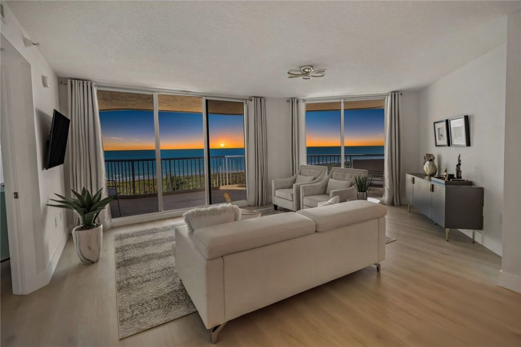 5051 N Highway A1a, Unit 8-2, Hutchinson Island, FL 34949 Photo