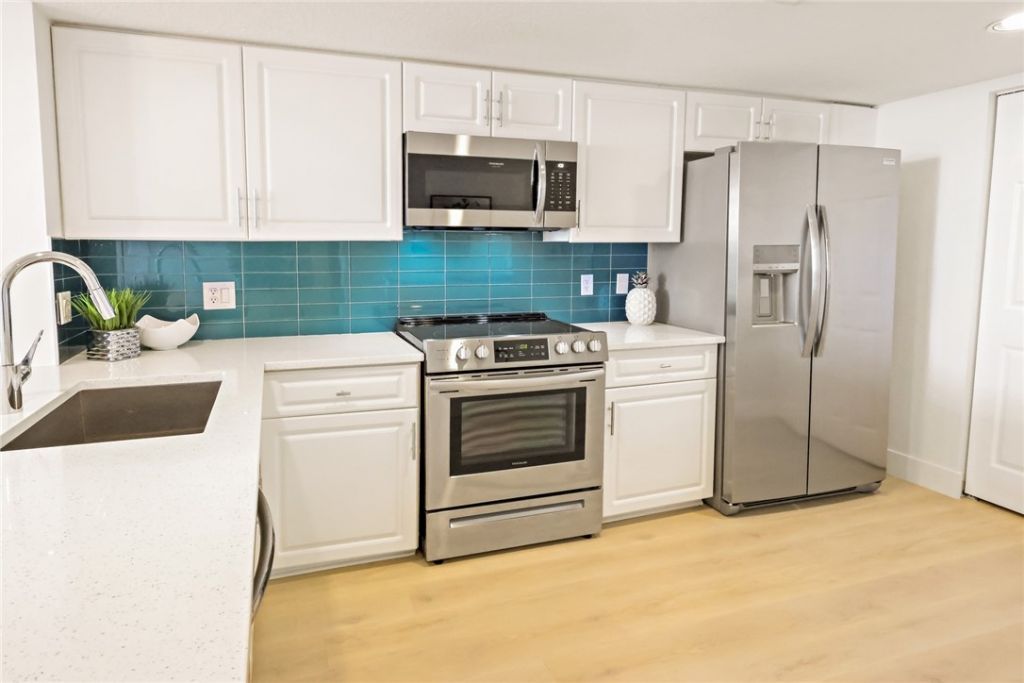5051 N Highway A1a, Unit 8-2, Hutchinson Island, FL 34949 Photo