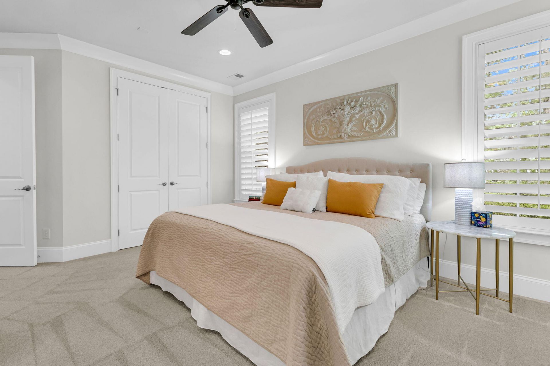 1563 Capel Street Photo 32