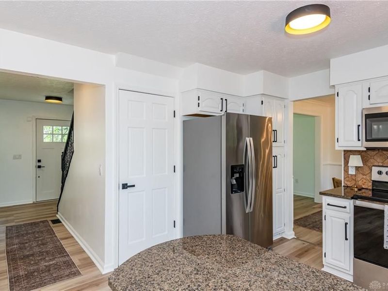 5429 Brigade Court, Green Township, OH 45239 Photo 12