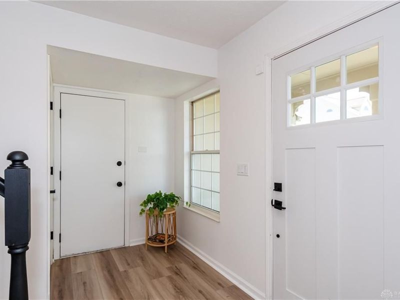 5429 Brigade Court, Green Township, OH 45239 Photo 2