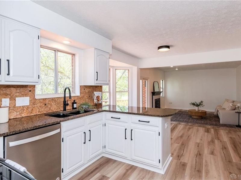 5429 Brigade Court, Green Township, OH 45239 Photo 7