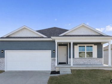 13676 Summit Street, Omaha, NE 68142