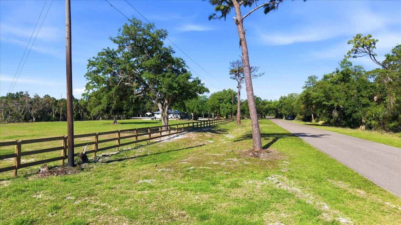 5361 Myakka Valley Trail, Sarasota, FL 34241 Photo