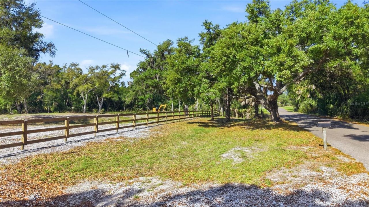 5361 Myakka Valley Trail, Sarasota, FL 34241 Photo