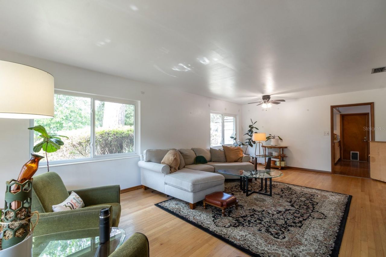 1303 NW 31st Street , Gainesville, FL 32605 Photo