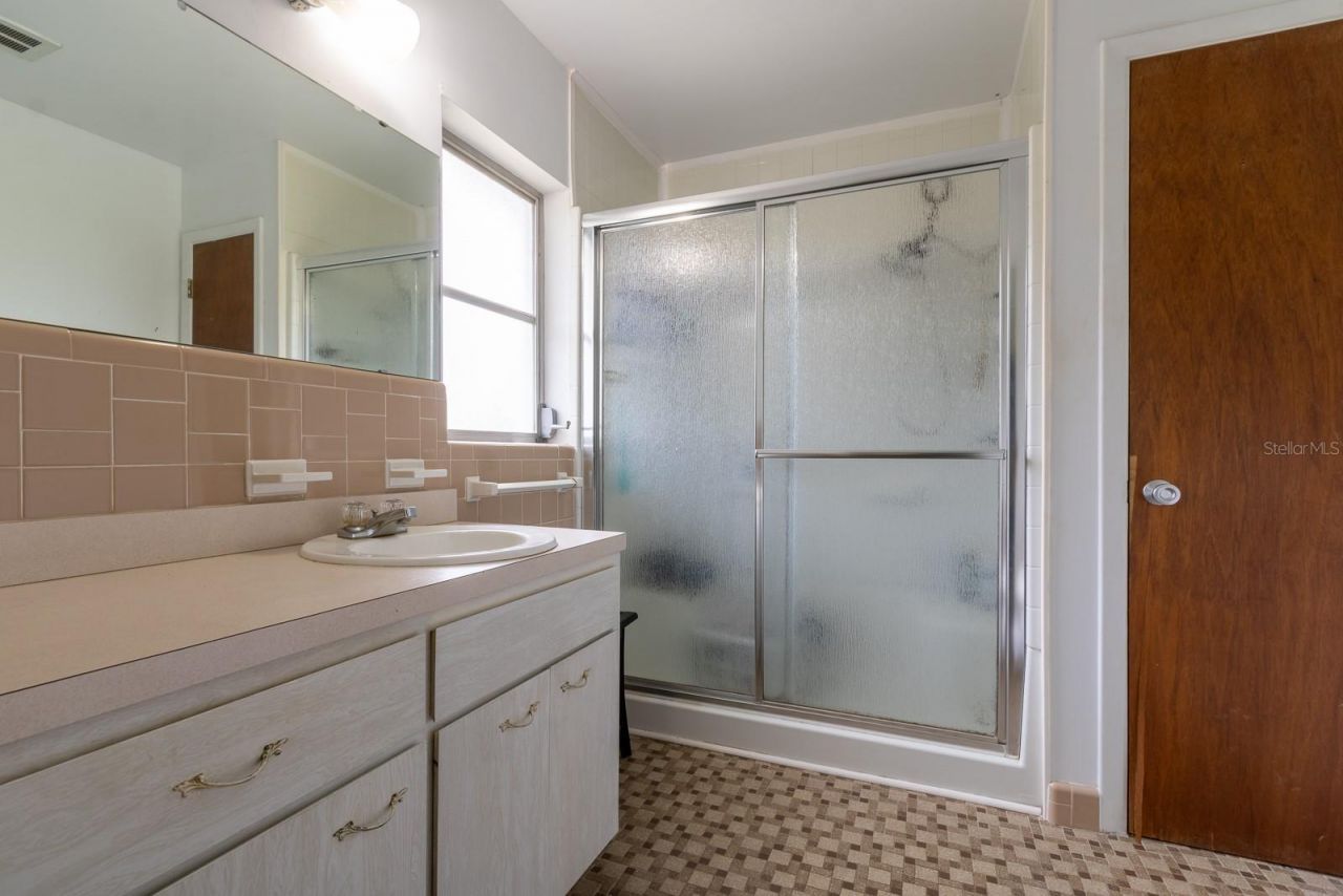 1303 NW 31st Street , Gainesville, FL 32605 Photo