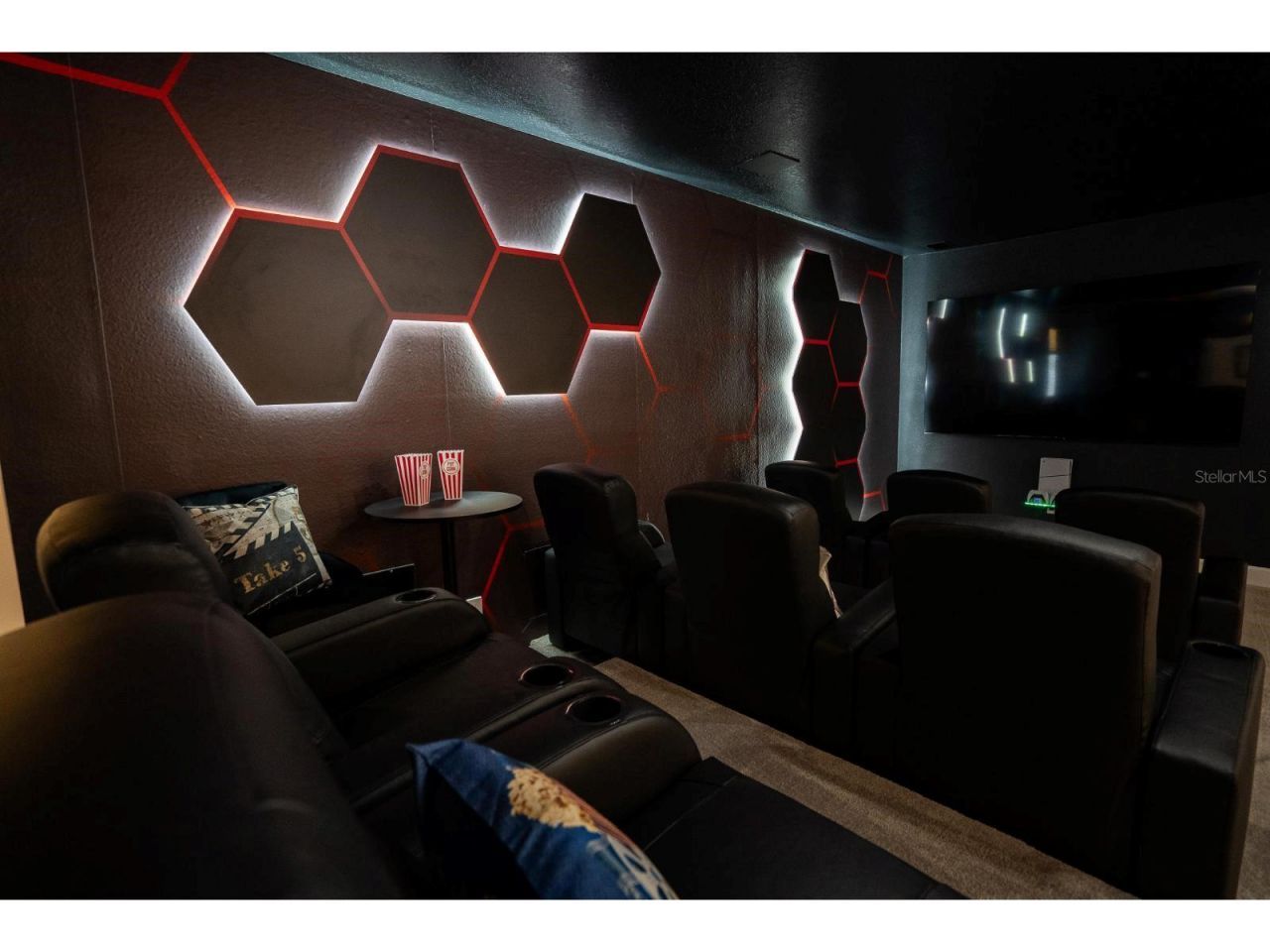 1443 Butterfly Milkweed Court, Davenport, FL 33837 Photo