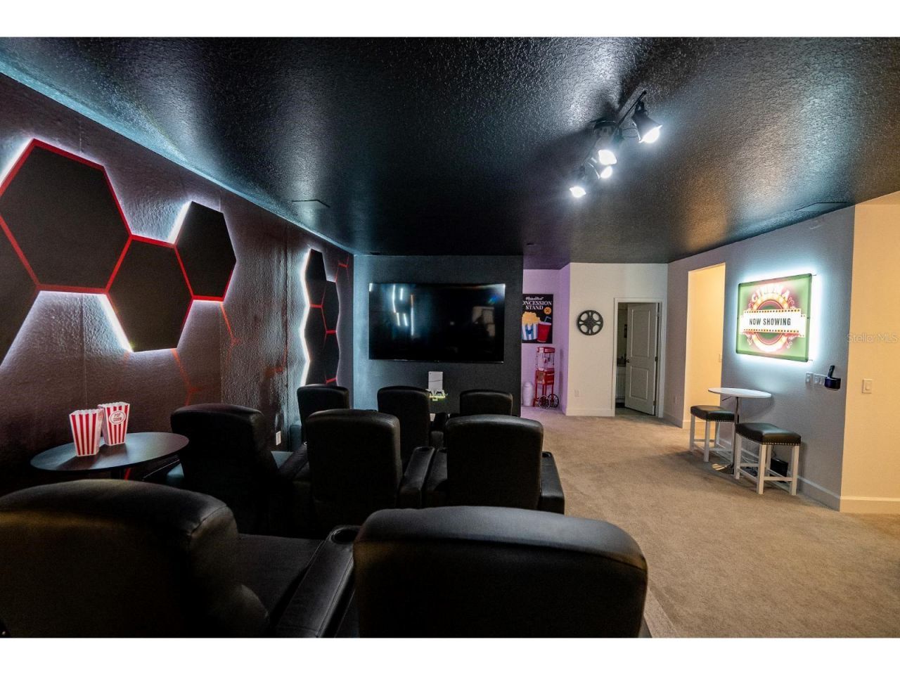 1443 Butterfly Milkweed Court, Davenport, FL 33837 Photo