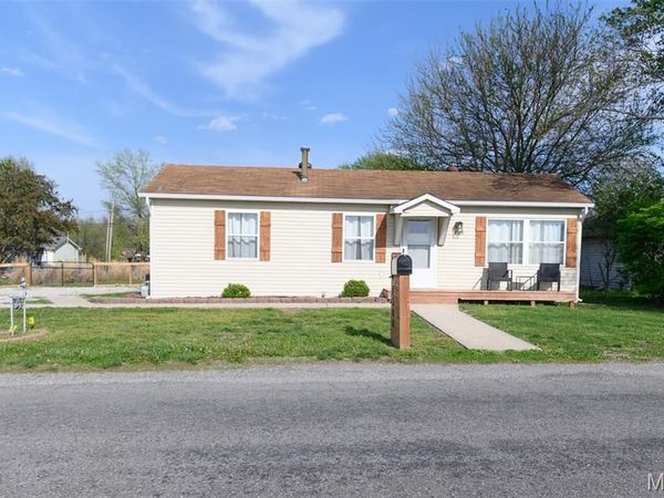 4500 Lake Drive, Granite City, IL 62040