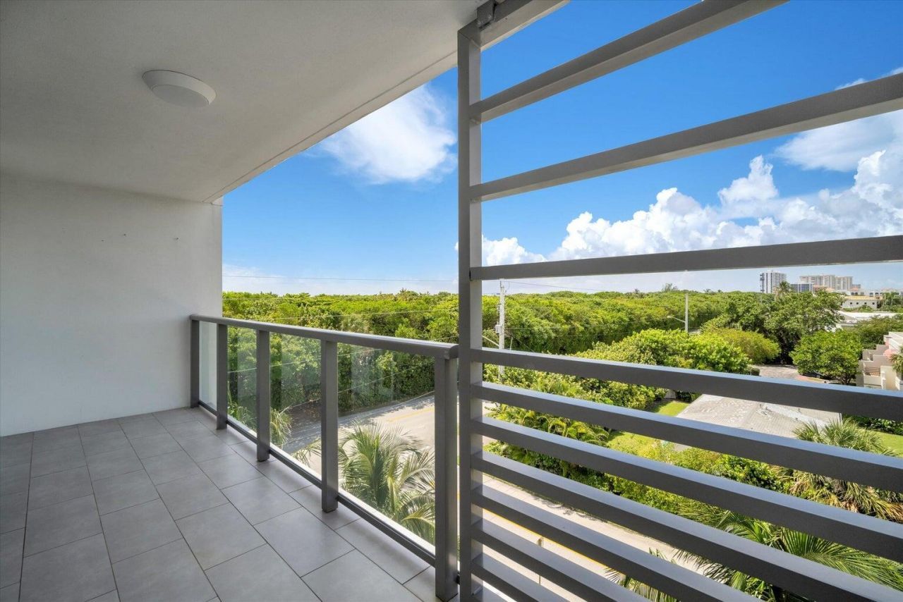 601 N Ocean Boulevard, Unit 203, Boca Raton, FL 33432 Photo