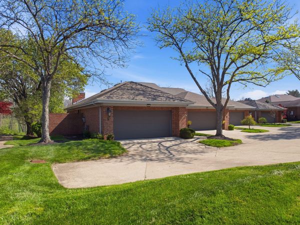 29 Fairway Drive, Southgate, KY 41071