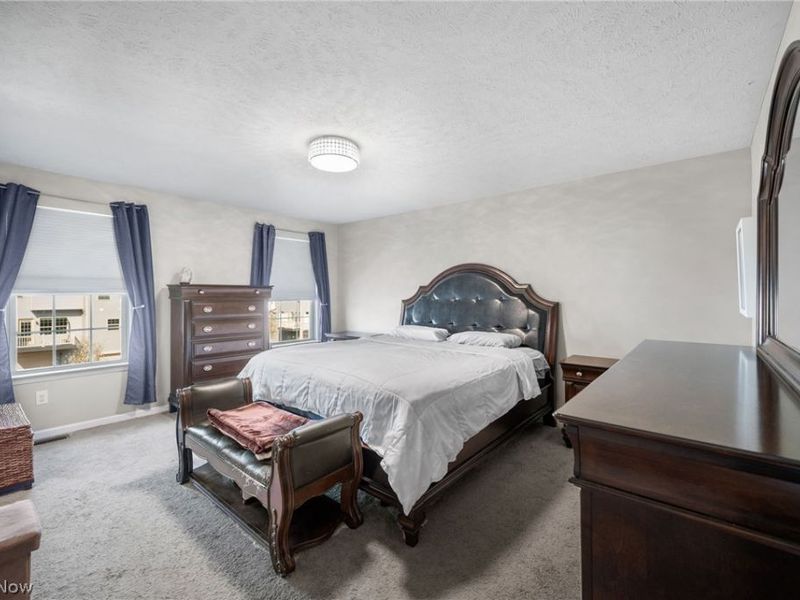 1410 Hopkins Avenue, Lakewood, OH 44107 Photo 18