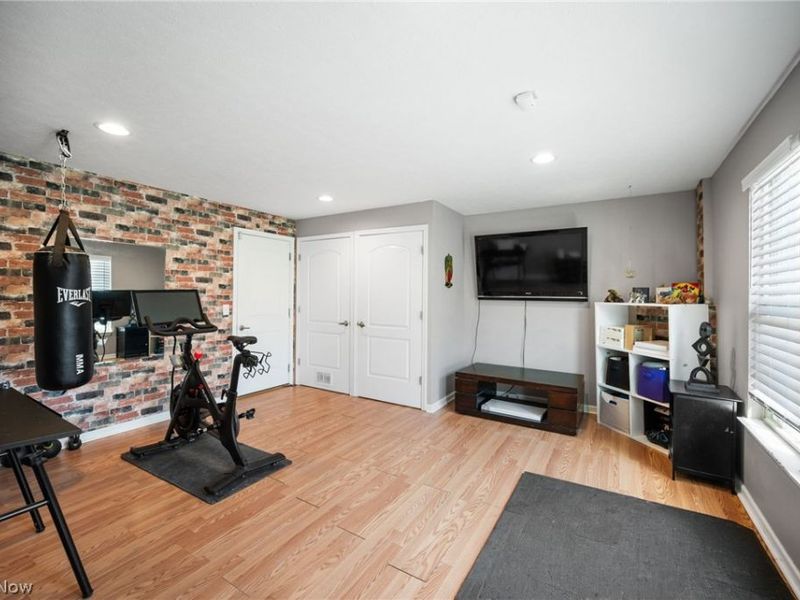 1410 Hopkins Avenue, Lakewood, OH 44107 Photo 31