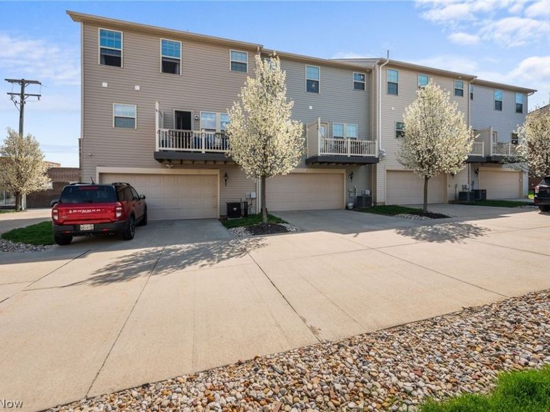 1410 Hopkins Avenue, Lakewood, OH 44107 Photo 35