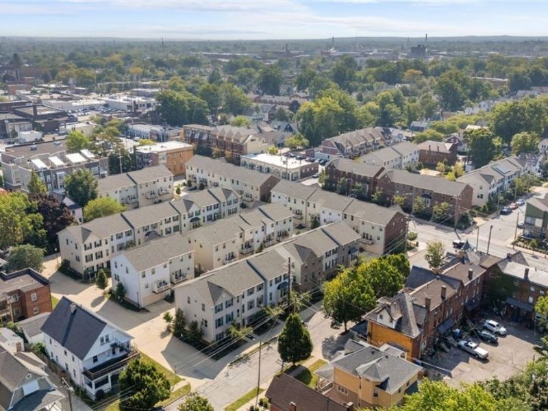 1410 Hopkins Avenue, Lakewood, OH 44107 Photo 39