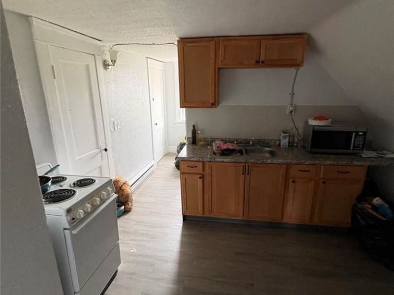 957 Parkway Road, Cleveland, OH 44108 Photo 10