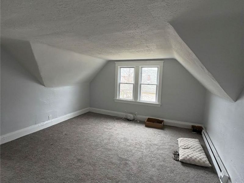 957 Parkway Road, Cleveland, OH 44108 Photo 9