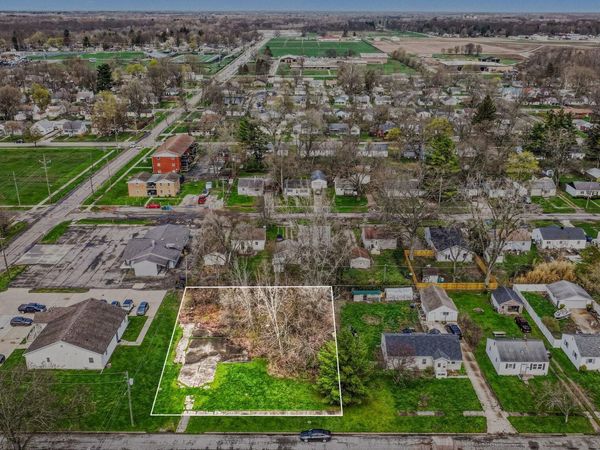 1701 Regent Street, Niles, MI 49120