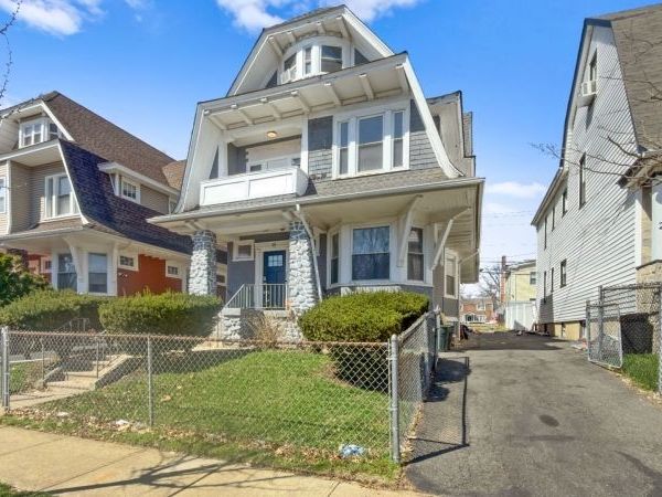 19 Newfield st., East Orange, NJ 07017