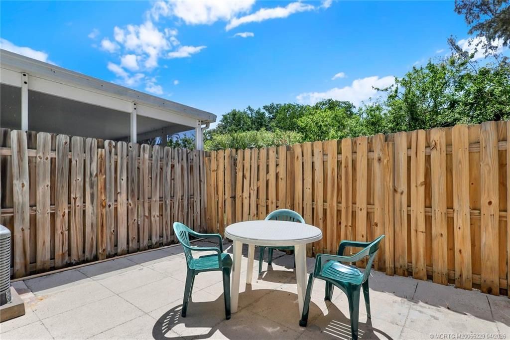 9423 S Ocean Drive, Unit 75, Jensen Beach, FL 34957 Photo