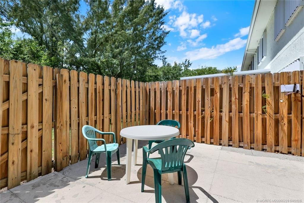 9423 S Ocean Drive, Unit 75, Jensen Beach, FL 34957 Photo