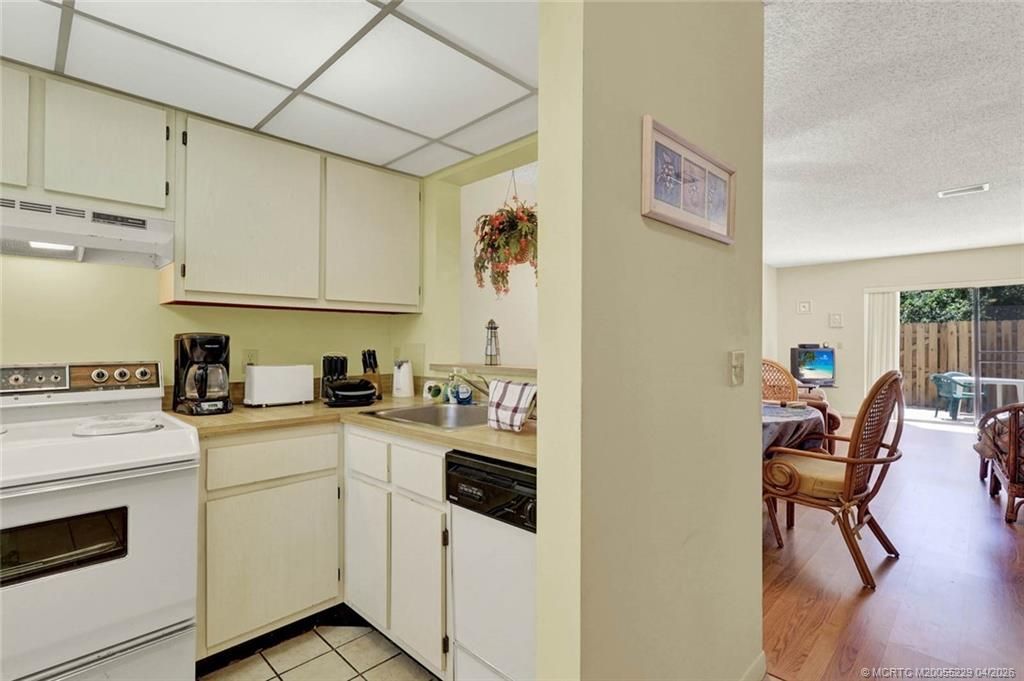 9423 S Ocean Drive, Unit 75, Jensen Beach, FL 34957 Photo