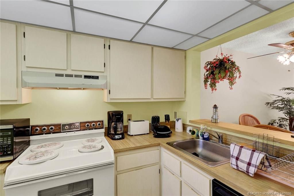 9423 S Ocean Drive, Unit 75, Jensen Beach, FL 34957 Photo