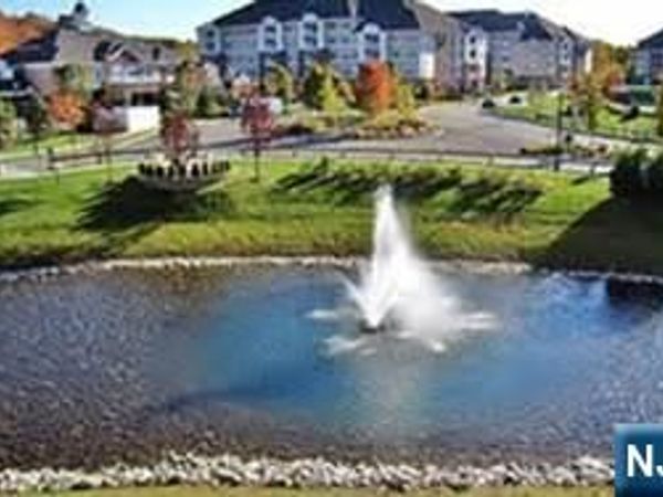 9402 Warrens Way, WANAQUE, NJ 07465