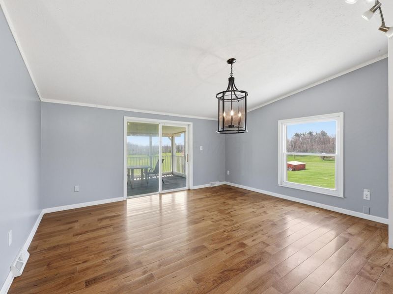 16260 Sycamore Road, Mount Vernon, OH 43050 Photo 13