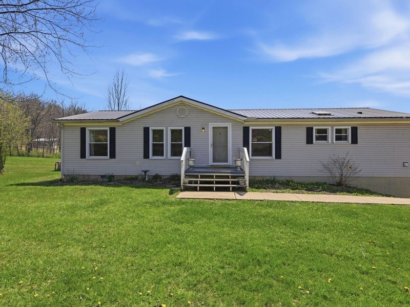 16260 Sycamore Road, Mount Vernon, OH 43050 Photo 2