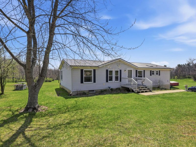 16260 Sycamore Road, Mount Vernon, OH 43050 Photo 3