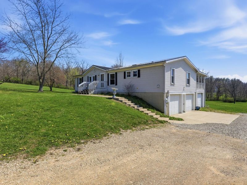 16260 Sycamore Road, Mount Vernon, OH 43050 Photo 5