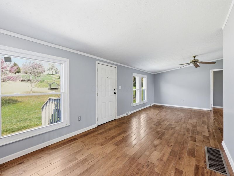 16260 Sycamore Road, Mount Vernon, OH 43050 Photo 8