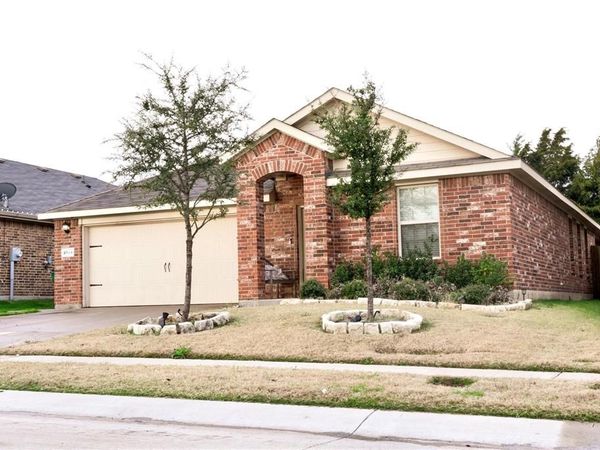 2544 Saldana Drive, Fate, TX 75189