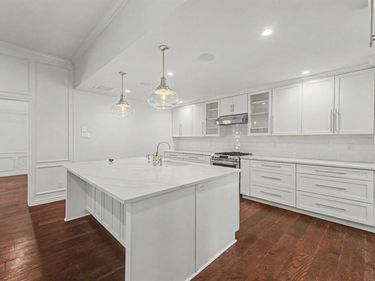 6812 Summer Meadow Lane, Dallas, TX 75252