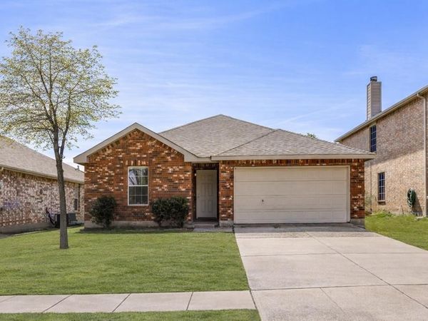 1442 Whitewater Drive, Little Elm, TX 75068
