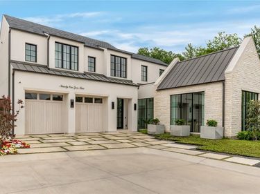 9102 Bluff Hollow Court, Dallas, TX 75220