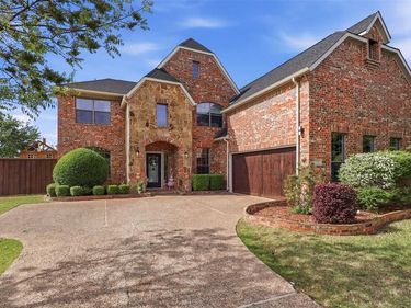 775 Burr Oak Drive, Frisco, TX 75033