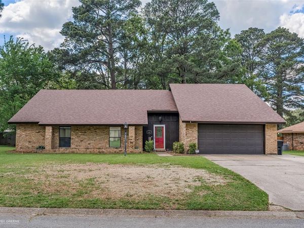 19 Sunnybrook Lane, Haughton, LA 71037