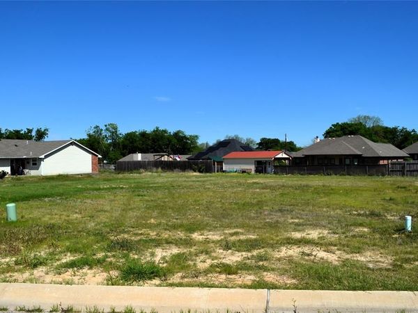 316 Preston Road, Mabank, TX 75147
